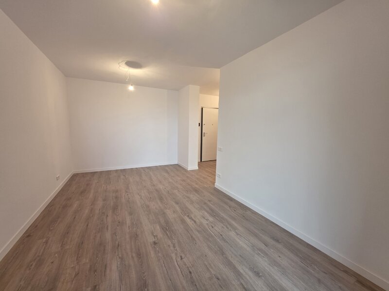 Metrou Nicolae Teclu, parcare, boxa, centrala, Garsoniera bloc 2025,